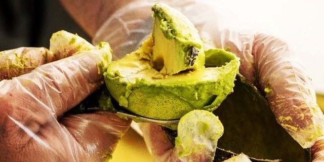 Jumbo Guacamole