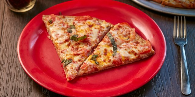 Screamin' Tomato Gluten-Free Pizza
