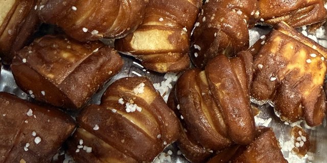 Bavarian Pretzel Bites