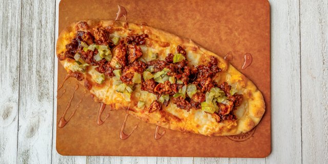 Nash Hot Chicken Flatbread
