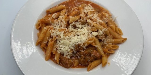 Penne Salsiccia E Pomodoro
