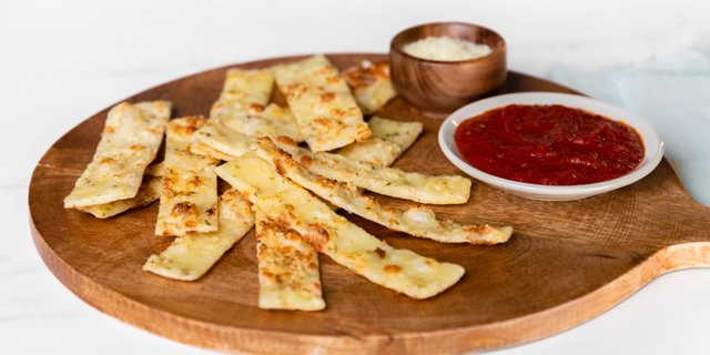 Fiorella's Signature Garlic Breadsticks