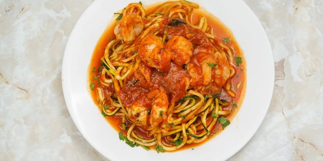 Zucchini Noodles Marinara