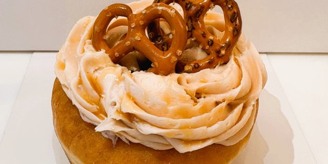 Salted Caramel Crunchy Donut
