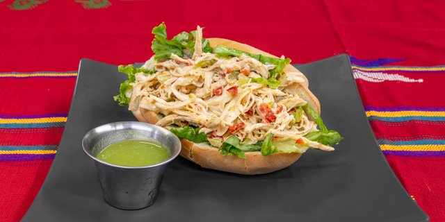 Pan Con Pollo Sandwich