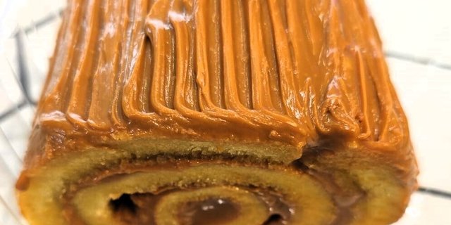 Dulce de Leche Cake