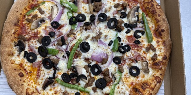 Supreme Pizza
