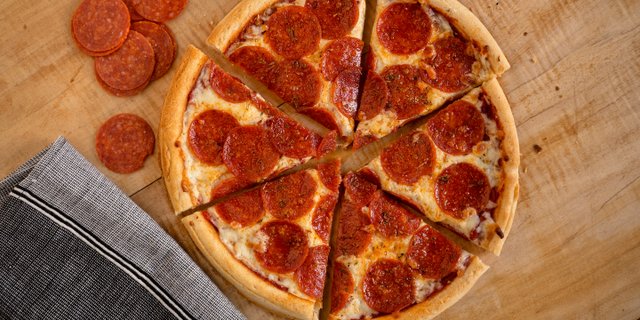 Gluten-Free Pepperoni Pizza