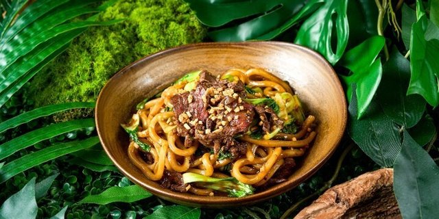 Garlic Udon Hanger Beef