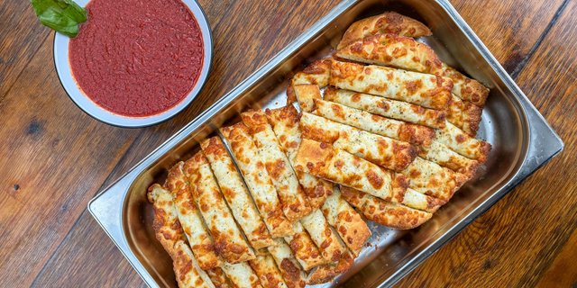 Mozzarella Bread Stix