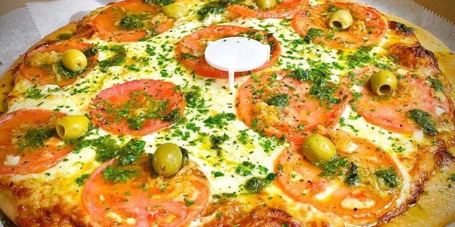 Argentinian Pizza Napolitano Pizza