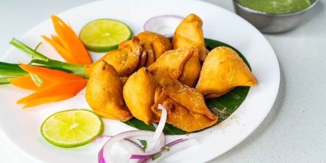 Vegetable Samosa