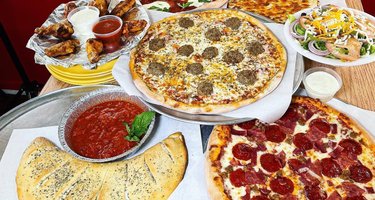 Pizza Bella and Pasta