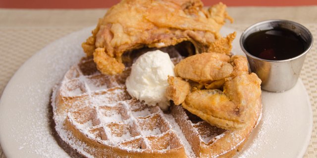 Chicken & Waffle