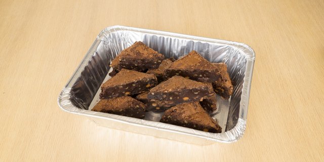 Chocolate & Walnut Brownies Platter