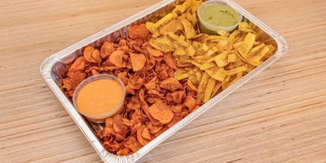 50/50 Chip Combo Tray