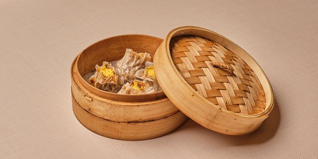 Siu Mai W/ Salted Duck Egg Yolk