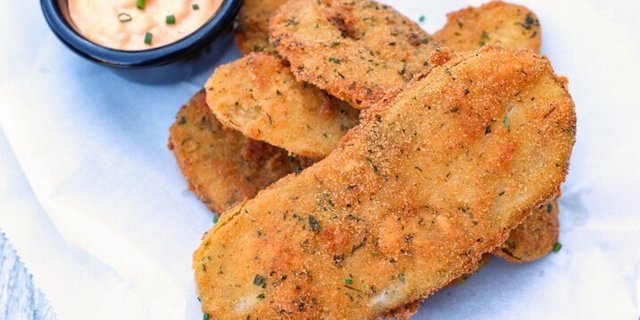 Homemade Fried Pickles