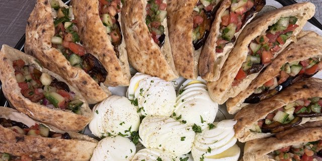 Mini Pita Sabich Platter
