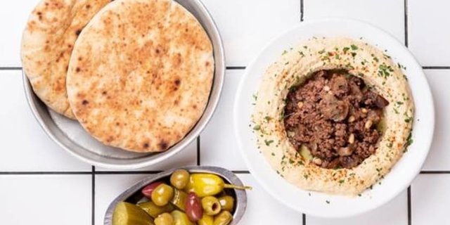 Meat Hummus Tray