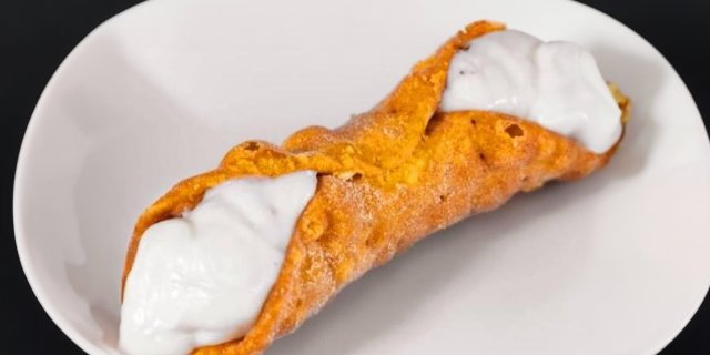 Cannolis