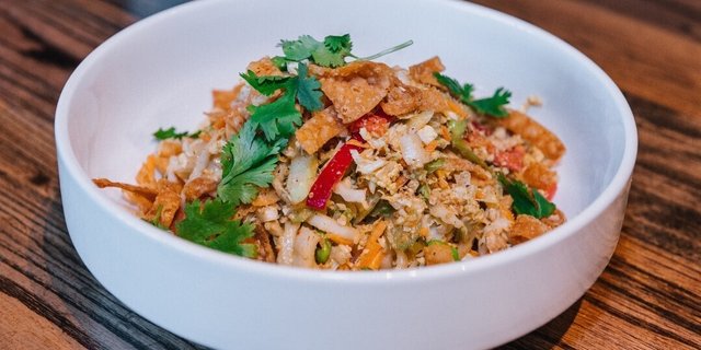 Thai Peanut Salad