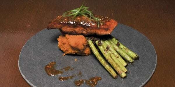Salmon Filet Boxed Lunch