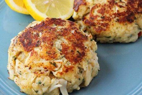 MD Lump Crab Cakes