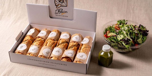 Baguettes With Salad-Small