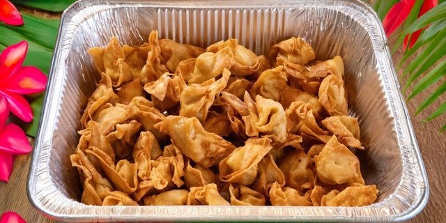 Dozen Wontons