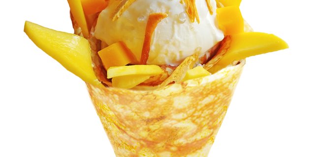 Mango Deluxe Crêpe