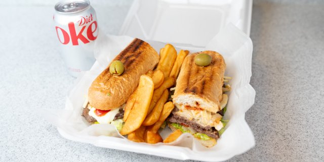 Pan con Bistec Sandwich Boxed Lunch