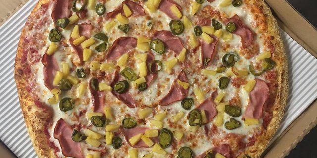 Hawaiian Pizza