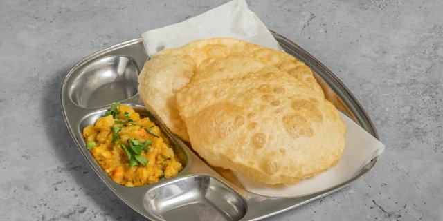 Poori W/ Aloo Korma