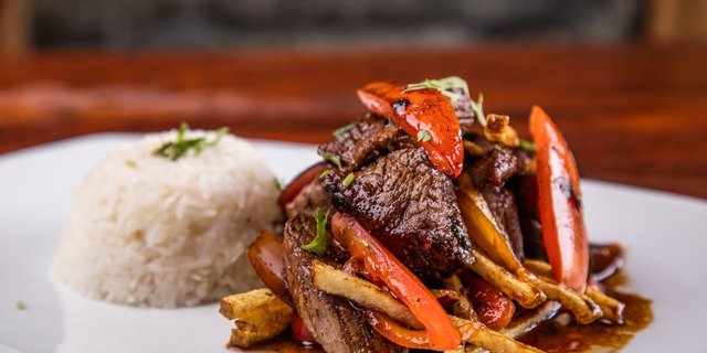 Lomo Saltado