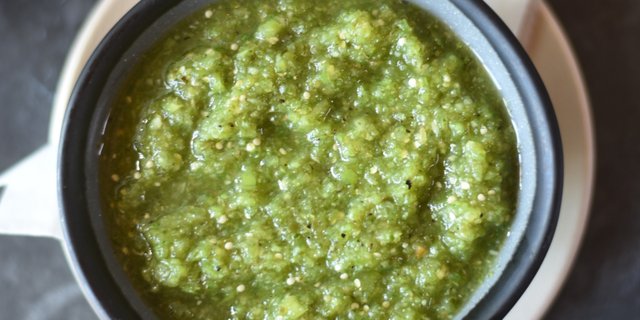 Salsa Verde Fresca & Chips