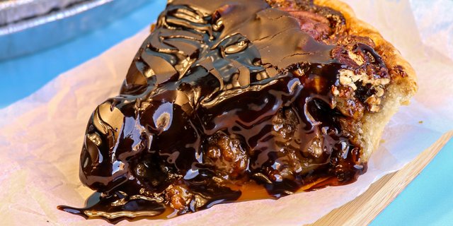 Choc Top Pecan w/ Caramel Whole Pie