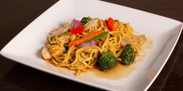 Vegetable Lo Mein