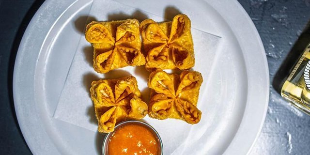 Crab Rangoon