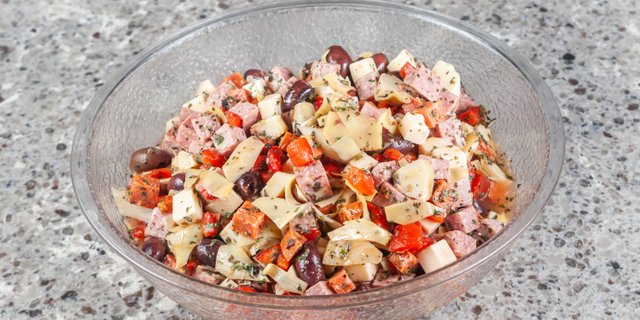 Side Antipasto Salad