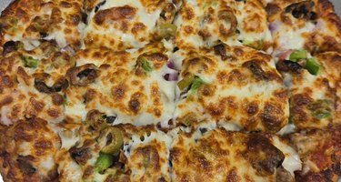 Hometowne Pizza
