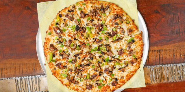 Gluten-Free Halal Philly Cheesesteak Pizza