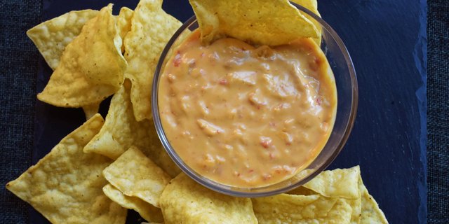 Chips & Queso