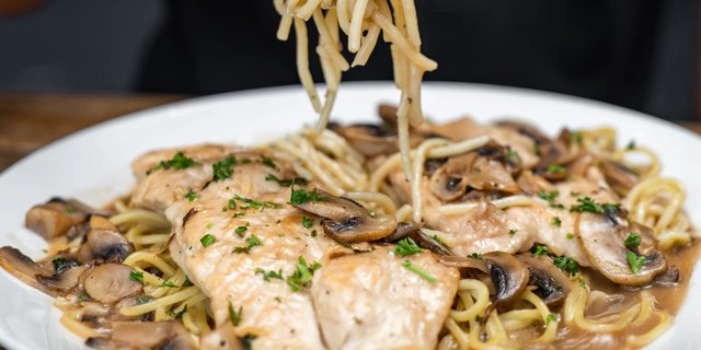 Chicken Marsala
