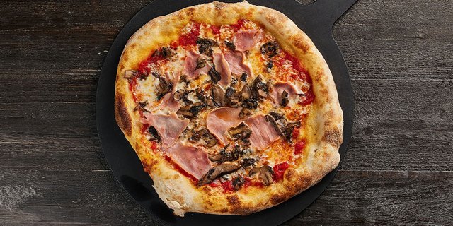 Funghi e Cotto Pizza