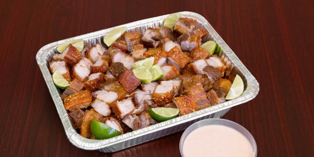 Carne De Cerdo Frita (Fried Pork Chunks)