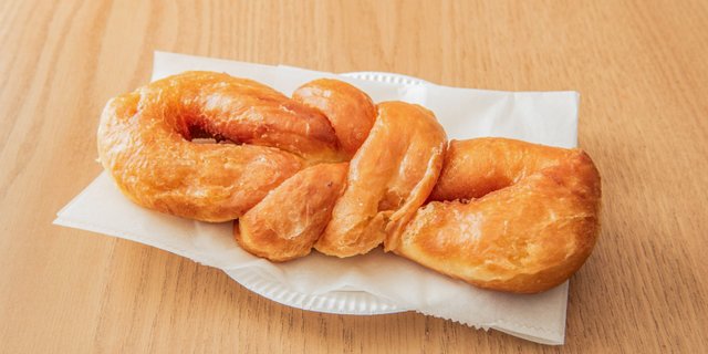 Individual Danish Twist