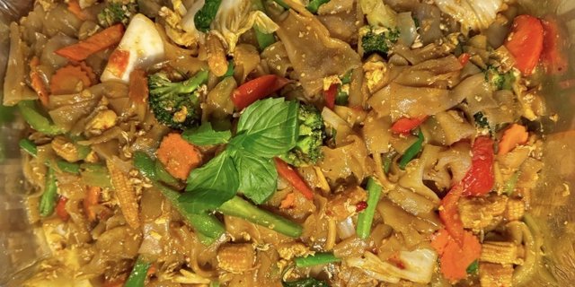 Pad Kee Mao (Drunken Noodles)