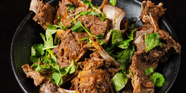 Spicy Stewed Lamb Spine