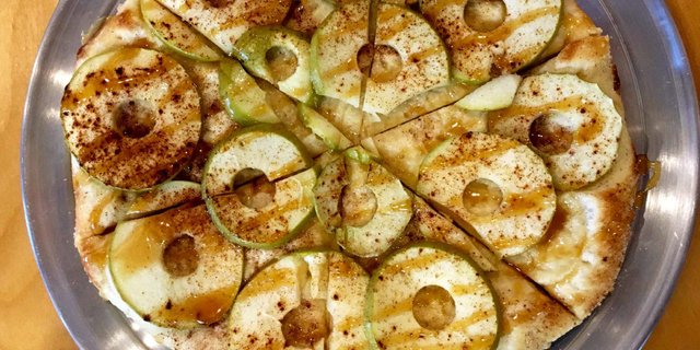 Caramel Apple Pie